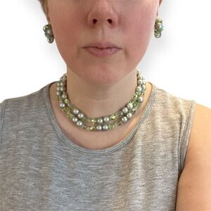 VINTAGE SET necklace with Cluster clip on Earrings